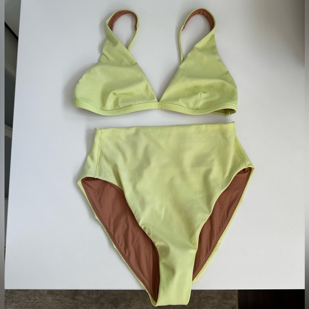 Left On Friday Heatwave Top and Hi Hi Bottom in Limoncello